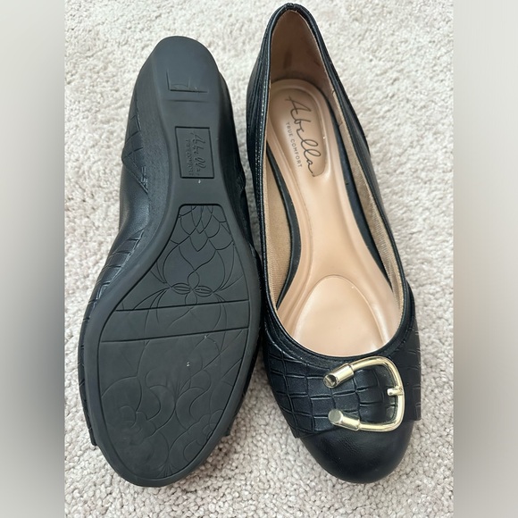 Abella true comfort flats size 8.5 - Picture 4 of 5